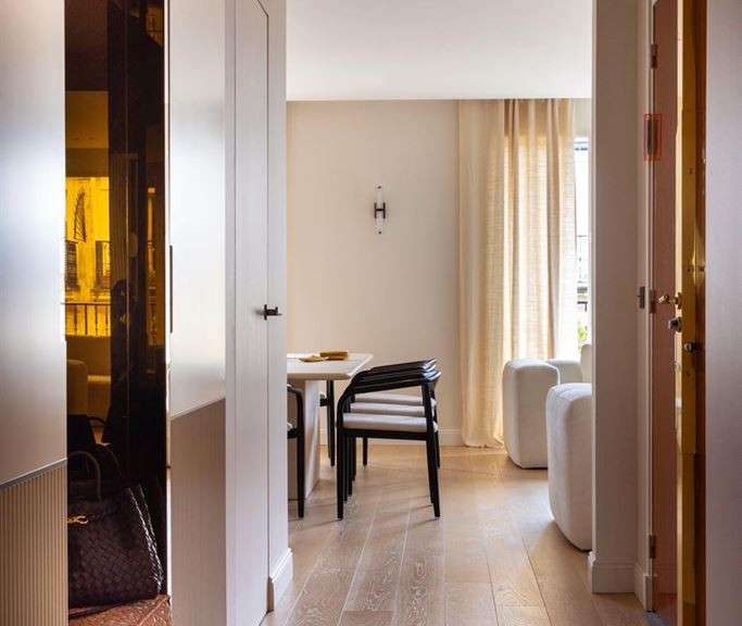 Appartement Paris 16e - 2 chambres - 83m²