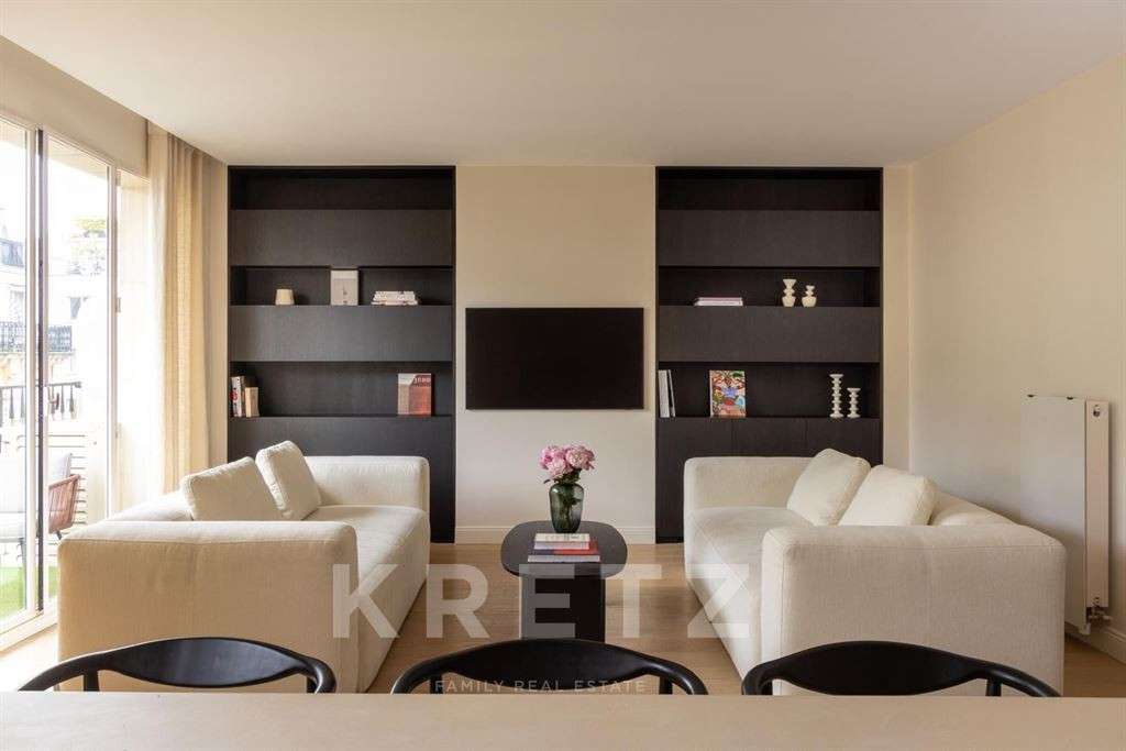 Apartment Paris 16e