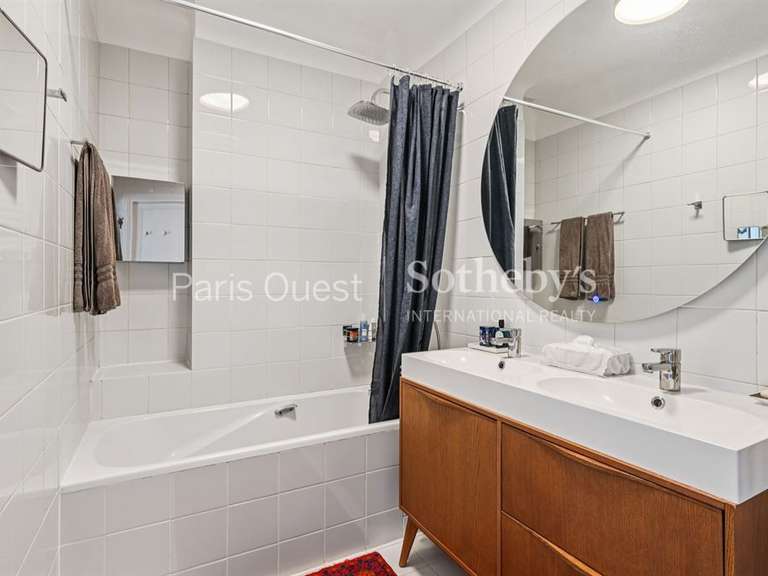 Appartement Paris 16e - 2 chambres - 73m²