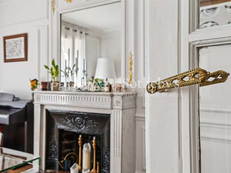 Appartement Paris 16e - 2 chambres - 73m²
