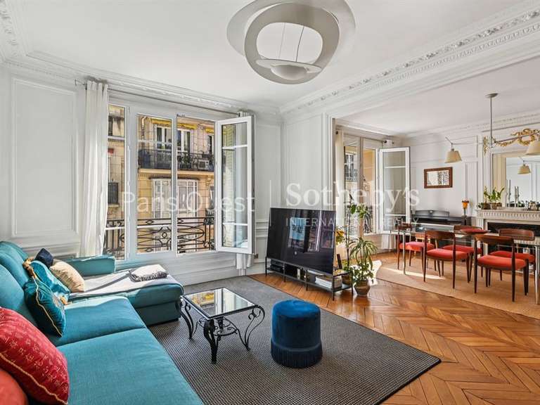 Appartement Paris 16e - 2 chambres - 73m²