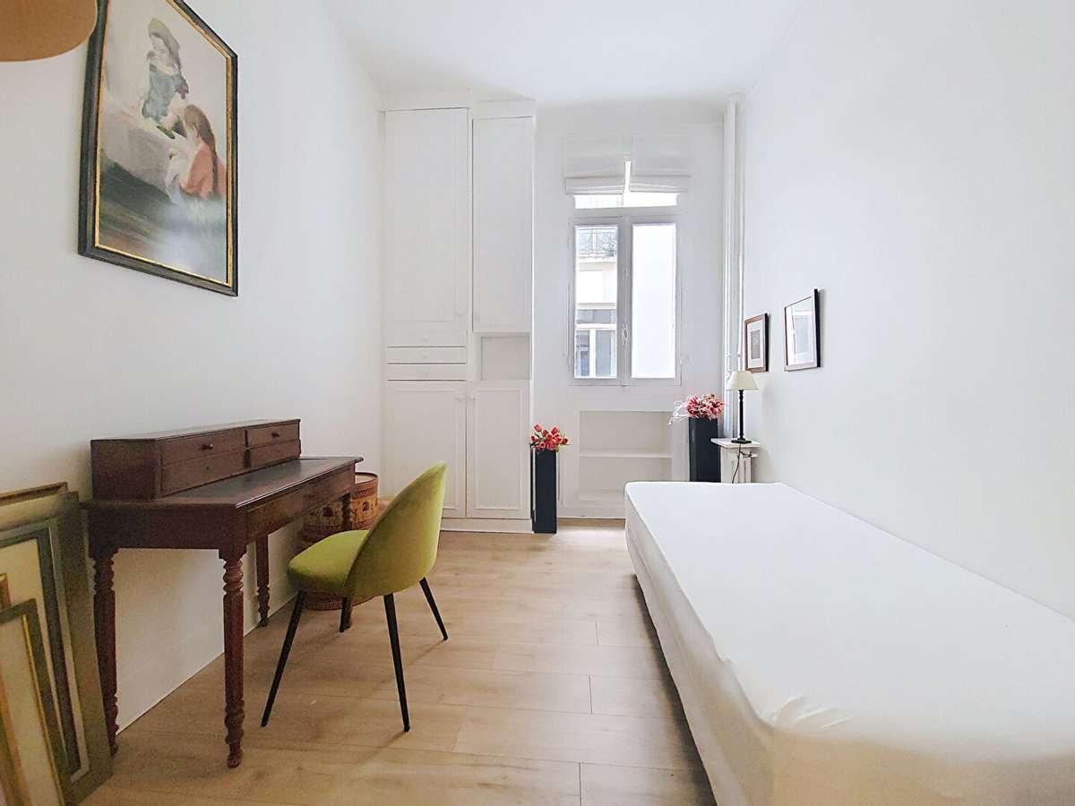 Apartment Paris 16e