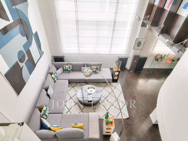 Appartement Paris 16e - 2 chambres - 119m²