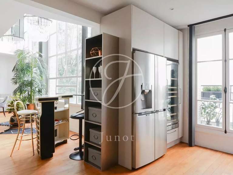 Appartement Paris 16e - 3 chambres - 101m²