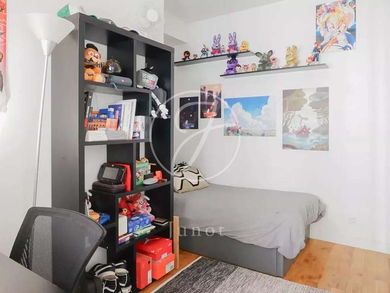 Appartement Paris 16e - 3 chambres - 101m²