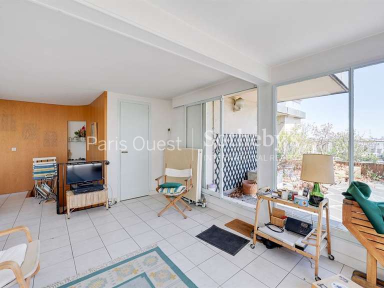 Appartement Paris 16e - 2 chambres - 122m²