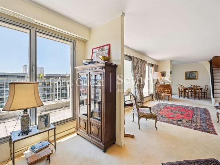 Appartement Paris 16e - 2 chambres - 122m²
