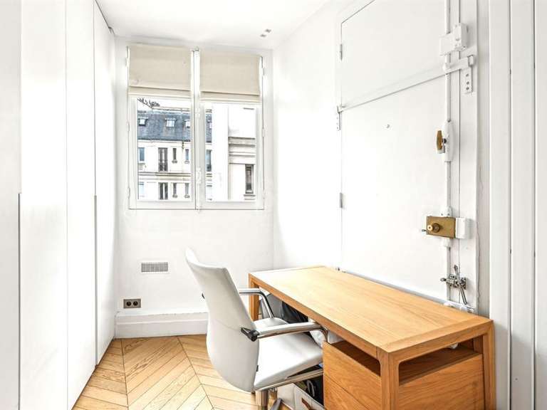 Apartment Paris 16e - 3 bedrooms - 130m²