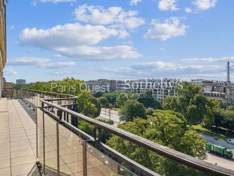 Appartement Paris 16e - 4 chambres - 342m²