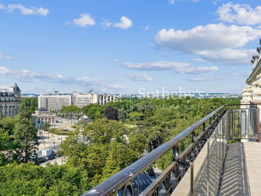 Apartment Paris 16e