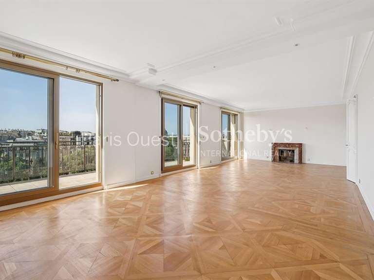 Appartement Paris 16e - 4 chambres - 342m²