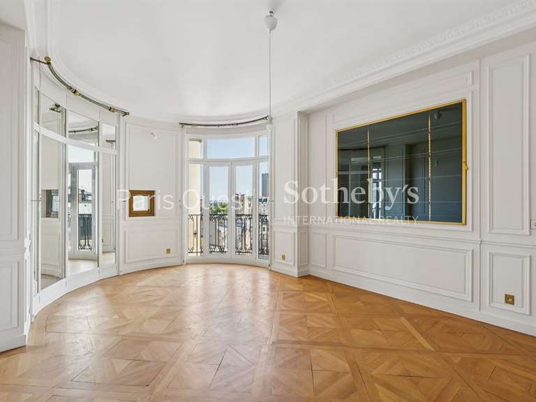 Appartement Paris 16e - 4 chambres - 342m²