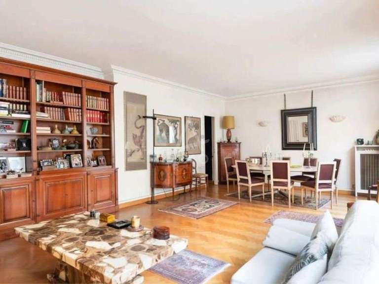 Appartement Paris 16e - 3 chambres