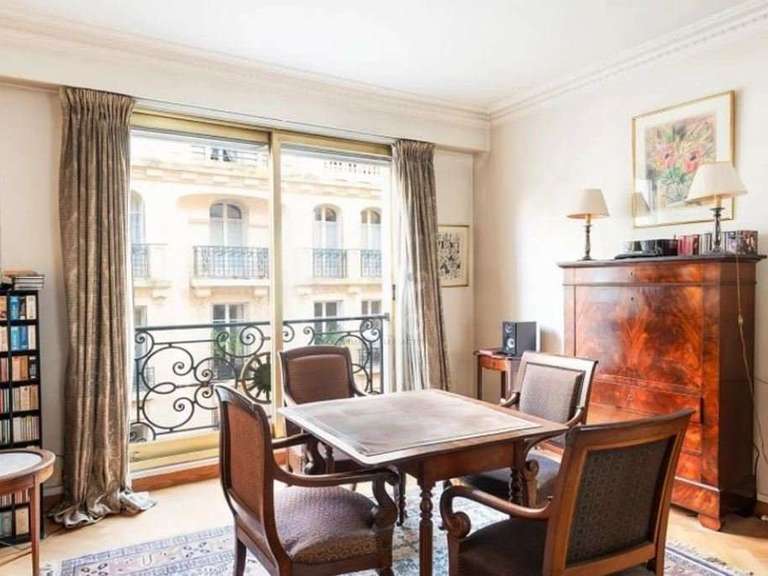 Appartement Paris 16e - 3 chambres