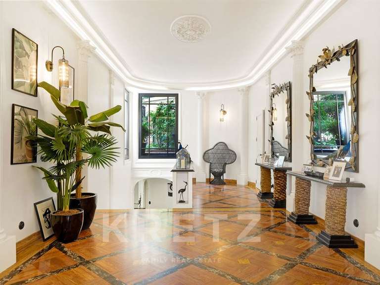 Apartment Paris 16e - 4 bedrooms - 467m²