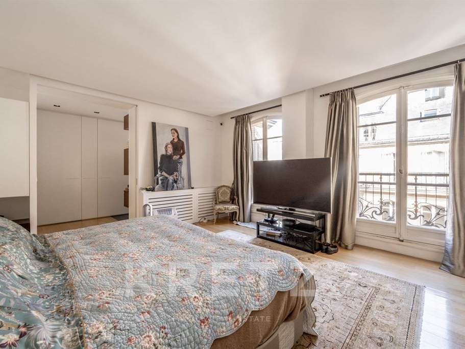 Apartment Paris 16e