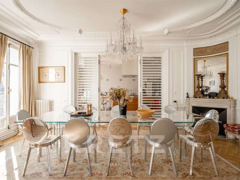 Apartment Paris 16e - 4 bedrooms - 330m²