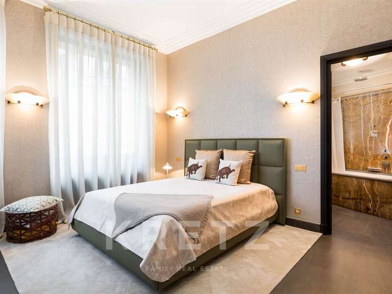 Apartment Paris 16e - 4 bedrooms - 425m²