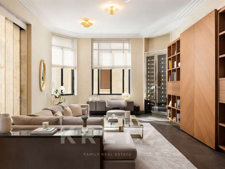 Apartment Paris 16e - 4 bedrooms - 425m²