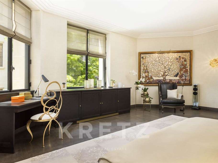 Apartment Paris 16e