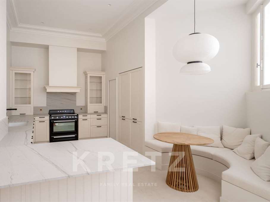 Apartment Paris 16e