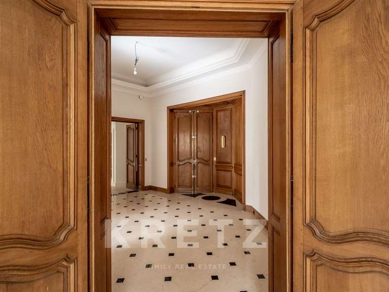 Apartment Paris 16e - 3 bedrooms - 313m²