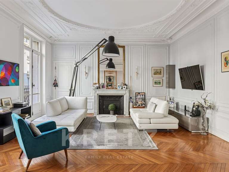 Apartment Paris 16e - 4 bedrooms - 220m²