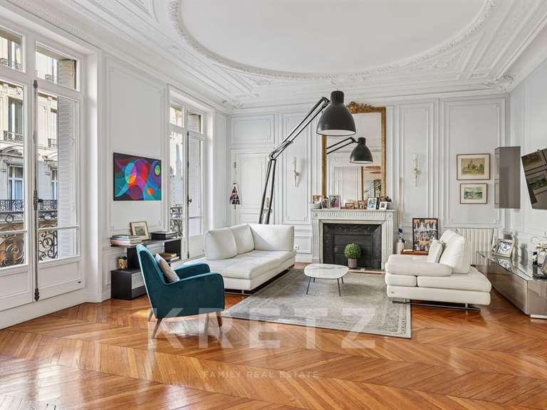 Apartment Paris 16e - 4 bedrooms - 220m²