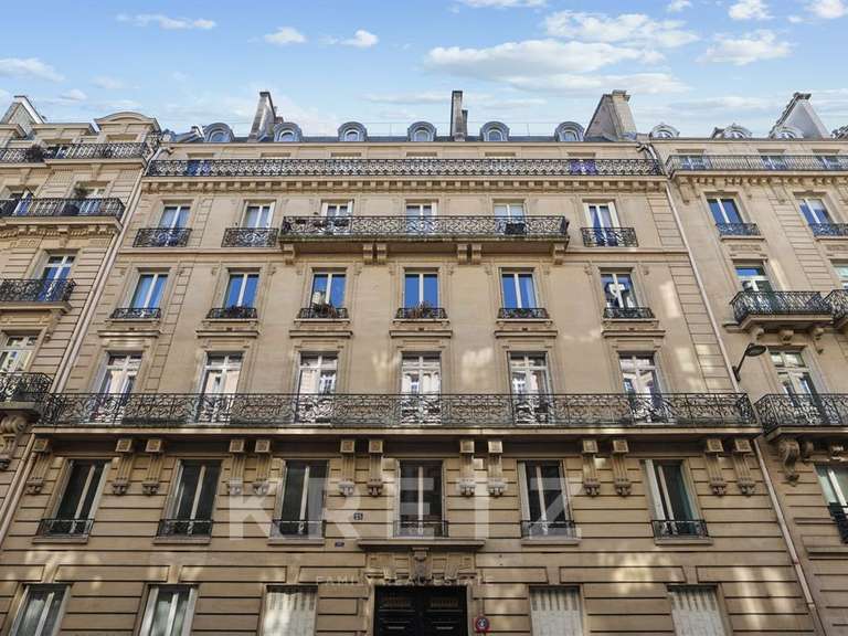 Apartment Paris 16e - 4 bedrooms - 220m²