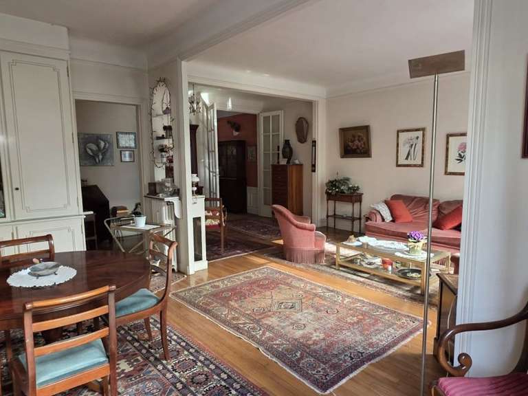 Apartment Paris 16e - 104m²