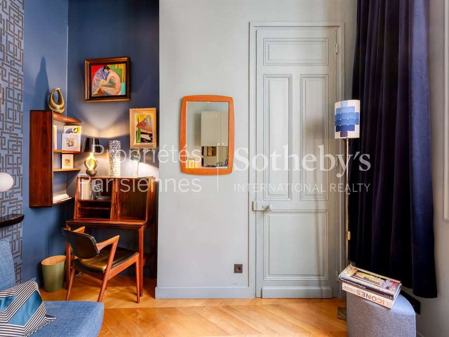 Apartment Paris 16e