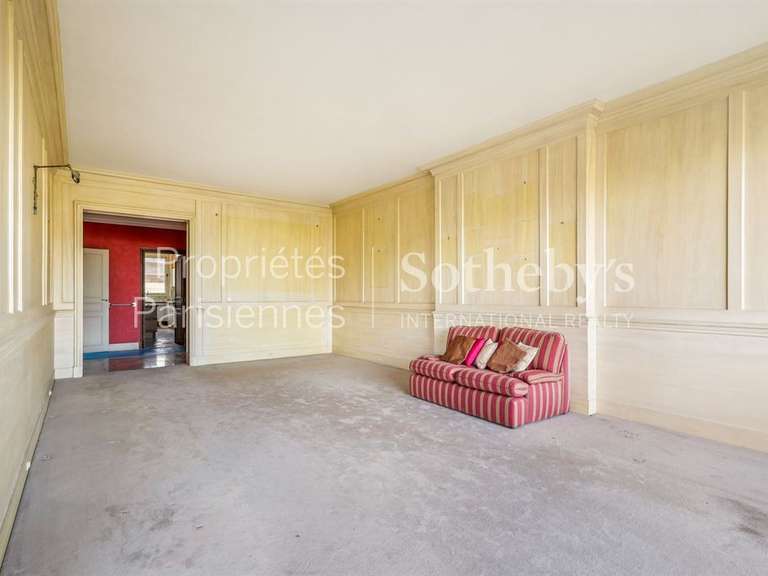 Apartment Paris 16e - 1 bedroom - 126m²