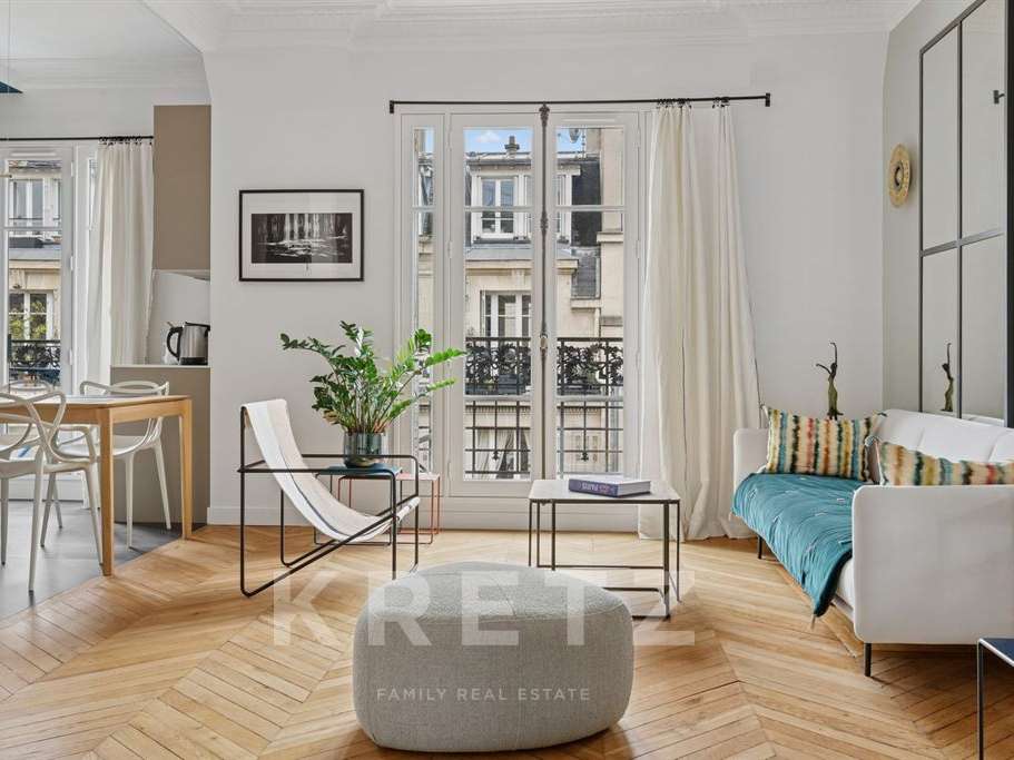 Apartment Paris 16e