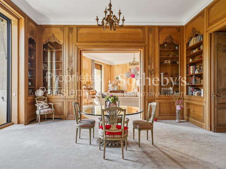 Appartement Paris 16e - 3 chambres - 403m²