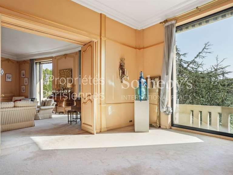Appartement Paris 16e - 3 chambres - 403m²