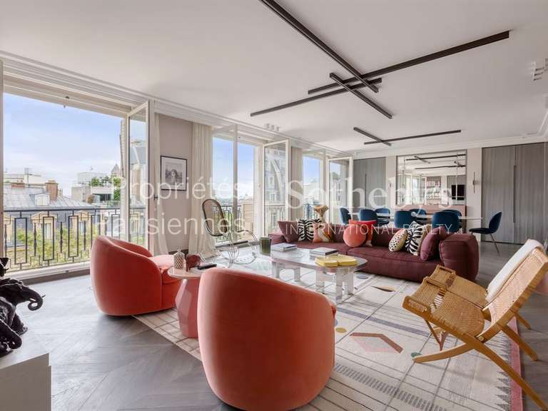 Apartment Paris 16e - 4 bedrooms - 240m²