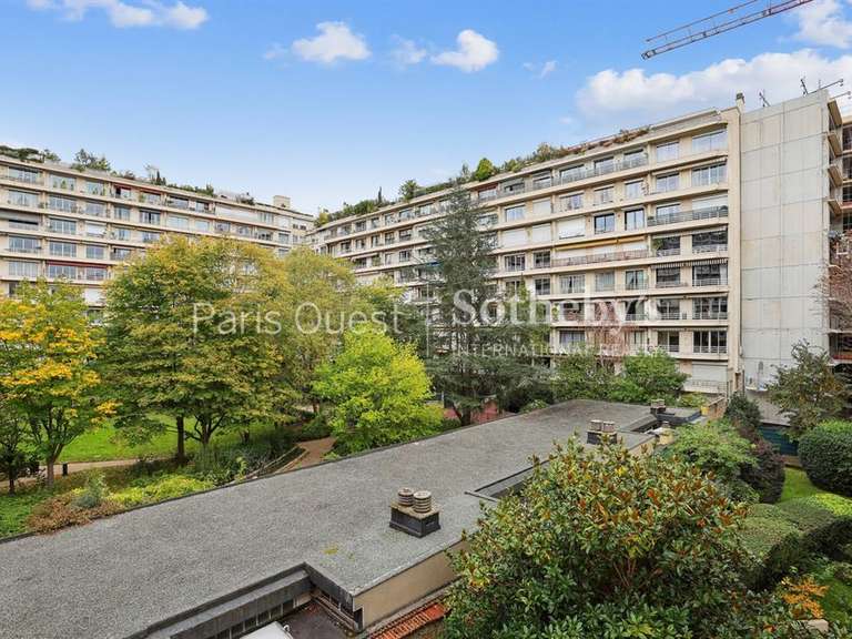 Apartment Paris 16e - 2 bedrooms - 80m²