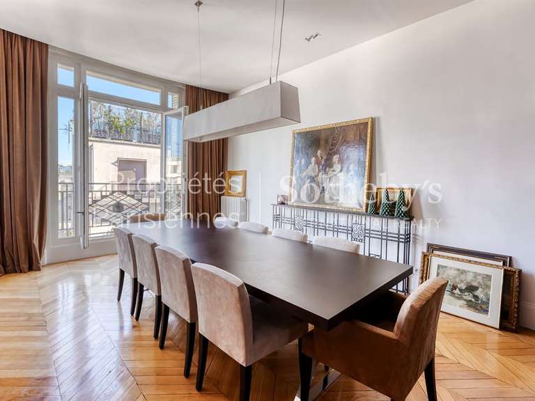 Apartment Paris 16e - 4 bedrooms - 388m²