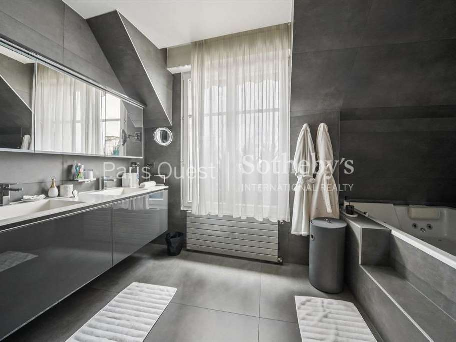 Appartement Paris 16e