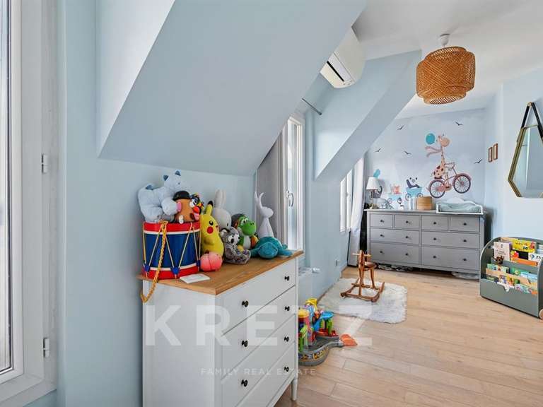 Appartement Paris 16e - 107m²