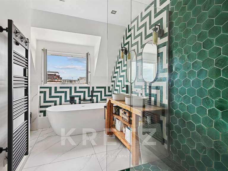 Appartement Paris 16e - 107m²