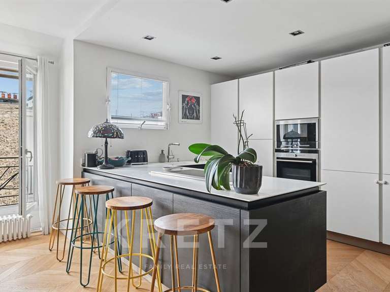 Appartement Paris 16e - 107m²