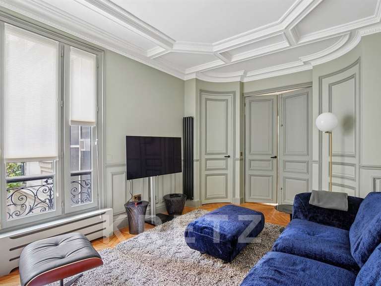 Appartement Paris 16e - 3 chambres - 145m²