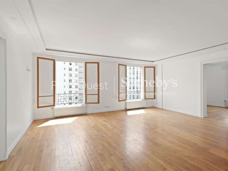 Apartment Paris 16e - 3 bedrooms - 150m²