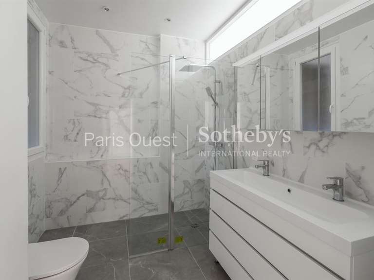 Apartment Paris 16e - 3 bedrooms - 150m²