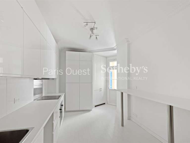 Apartment Paris 16e - 3 bedrooms - 150m²