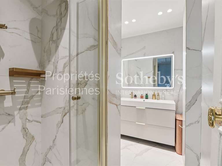 Appartement Paris 16e - 1 chambre - 63m²