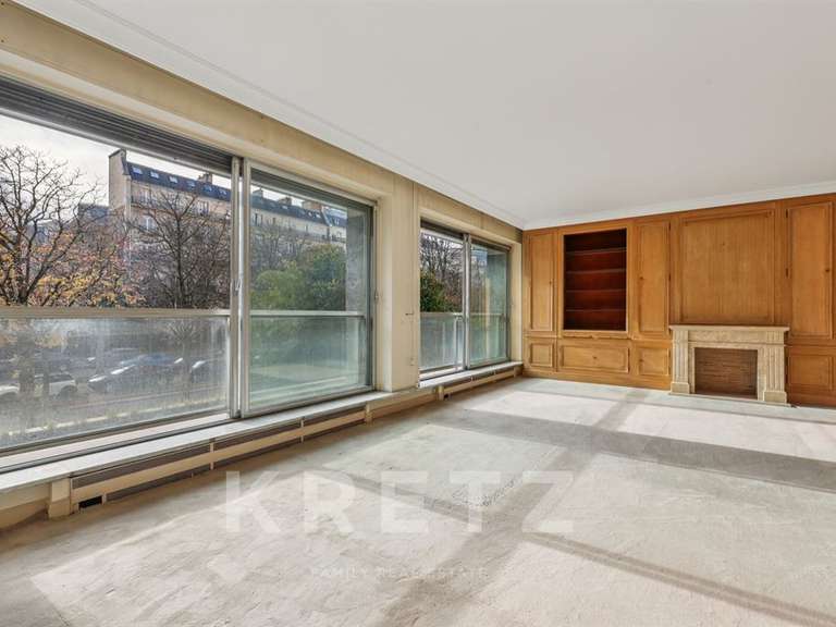 Apartment Paris 16e - 2 bedrooms - 125m²