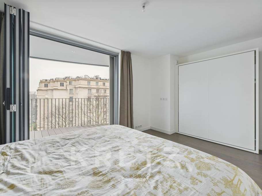 Apartment Paris 16e