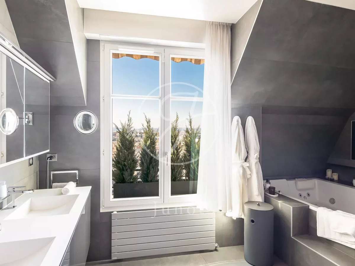 Appartement Paris 16e